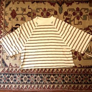 XXL  Universal Thread Crop Top - New w/out Tags